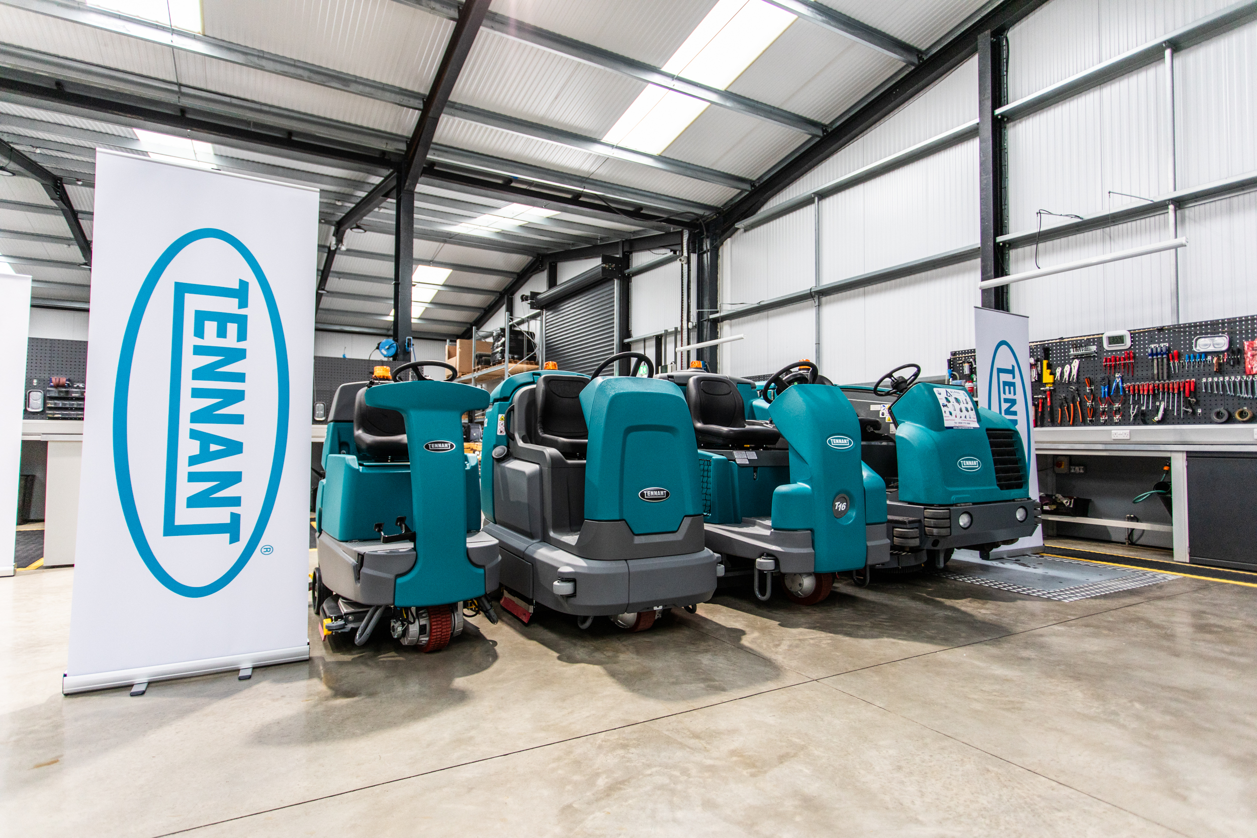 Machine Tennant en demonstration